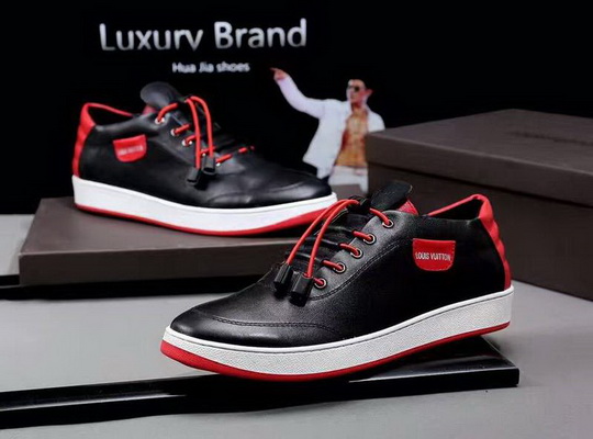 LV Fashion Casual Shoes Men--240